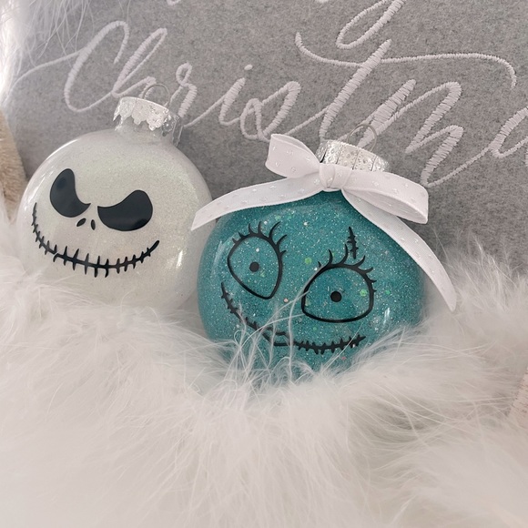 The Nightmare Before Christmas ornament set - Picture 3 of 5